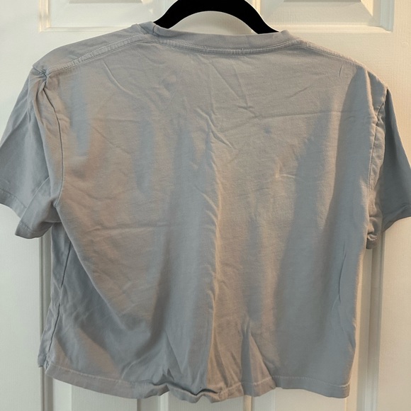 ❗️LAST CHANCE❗️ Brandy Melville Baby Blue Pocket Crop Top - Picture 3 of 3